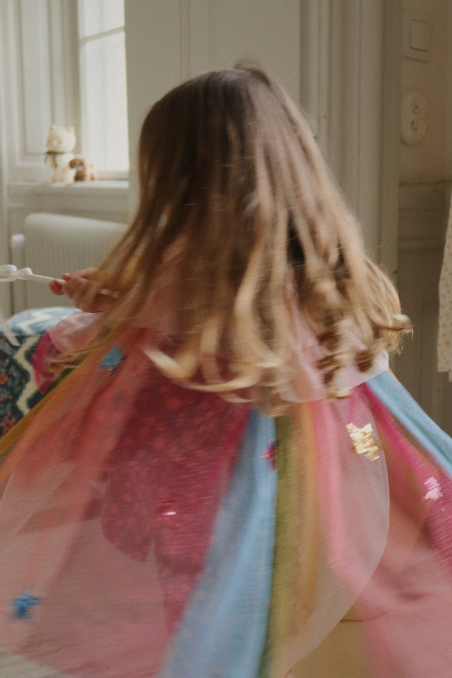 * Konges Sløjd Glitter Rainbow Verkleedkleding | Evening Sand - Image 3