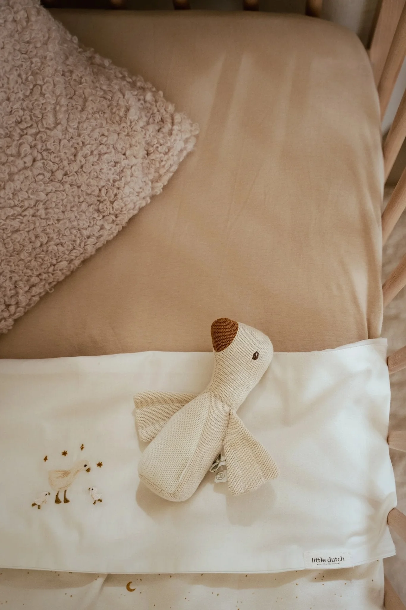 Little Dutch Hoeslaken Ledikant 60x120 | Pure Soft Beige - Image 3