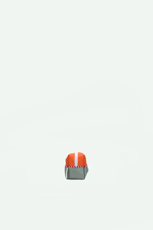 Sticky Lemon Pennenzak | Lifebuoy Orange + Shark Grey - Image 3