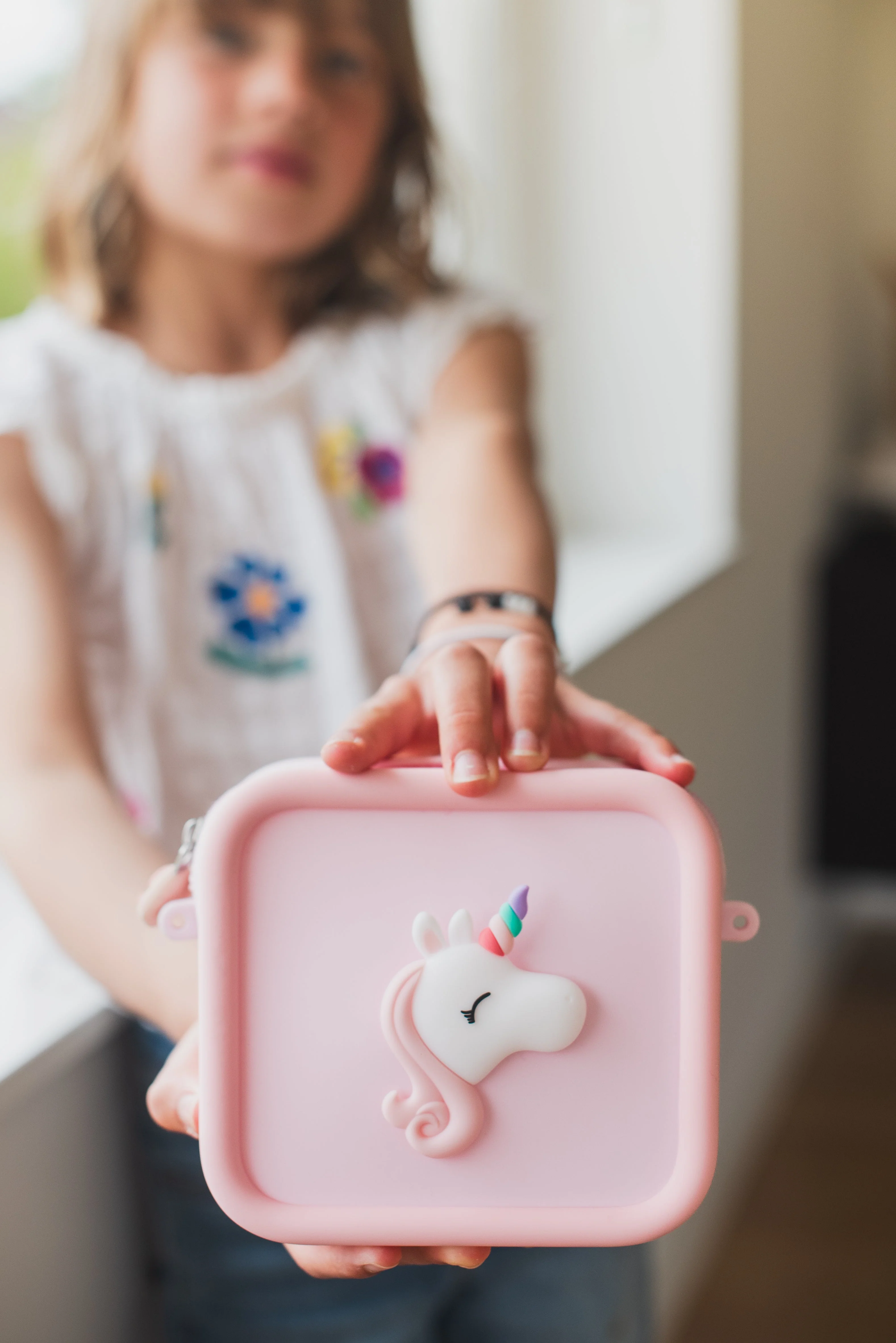 The Zoofamily Silicone Tasje | unicorn - Image 9