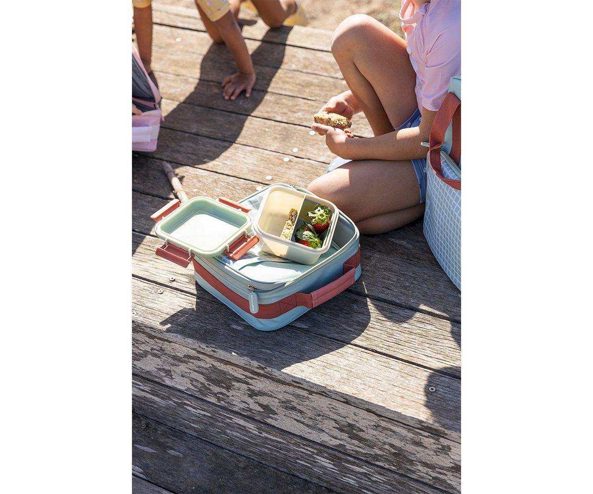 Monnëka Grote Lunchbox Met Vakjesverdeler | Stripes Blue - Image 3